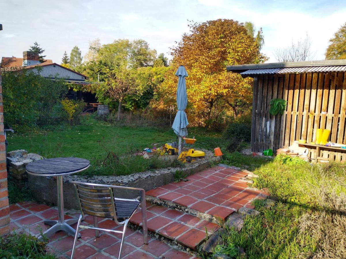 Grosse Wohnung / Haushaelfte In Peetzig Am See Angermunde Exteriér fotografie