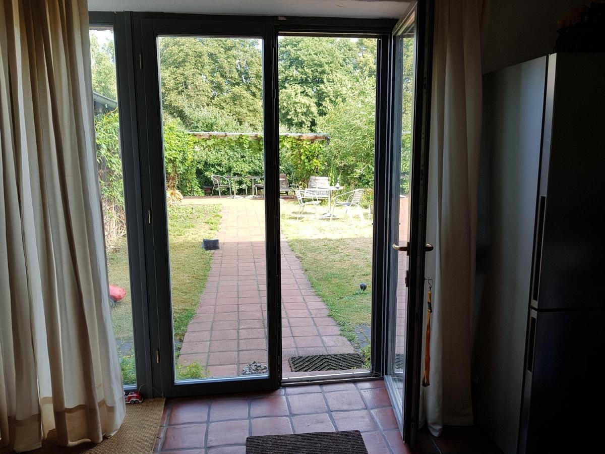 Grosse Wohnung / Haushaelfte In Peetzig Am See Angermunde Exteriér fotografie